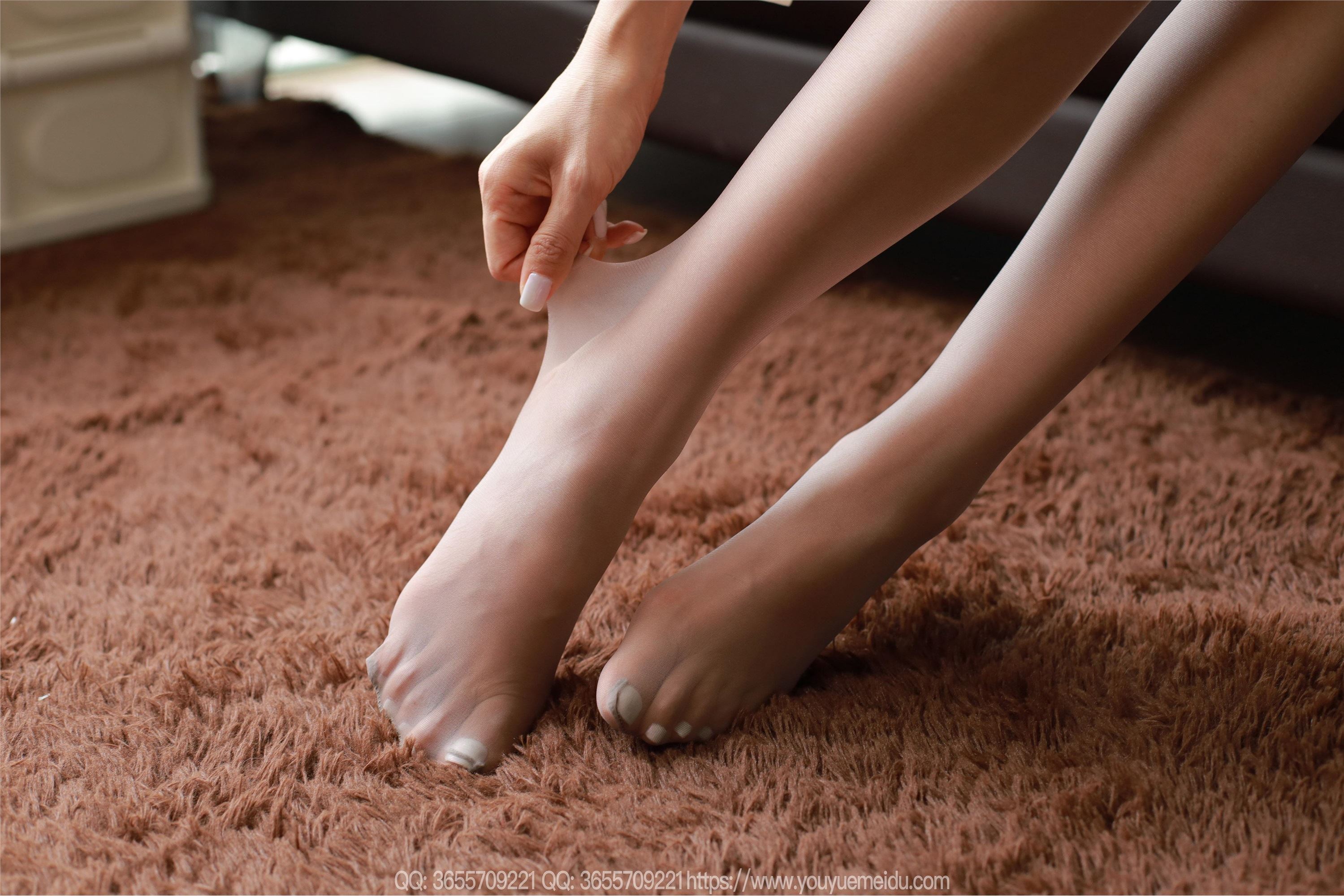 IESS异思趣向  2025.04.30 丝享家 2041 美子《白色美甲》